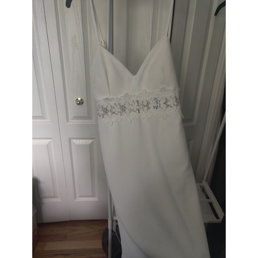 IRIS BASIC White Lace V-Neck Strappy Sleeveless Maxi Dress Zip Size M